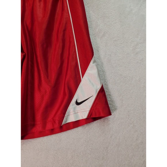 Nike Basketball Shorts Boys Size Medium Red 100% Polyester Logo Elastic Waist - Picture 5 of 8